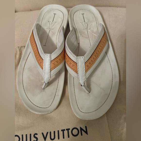 Louis Vuitton white sandals - Picture 4 of 8